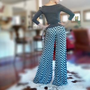 Super comfy palazzo pants!